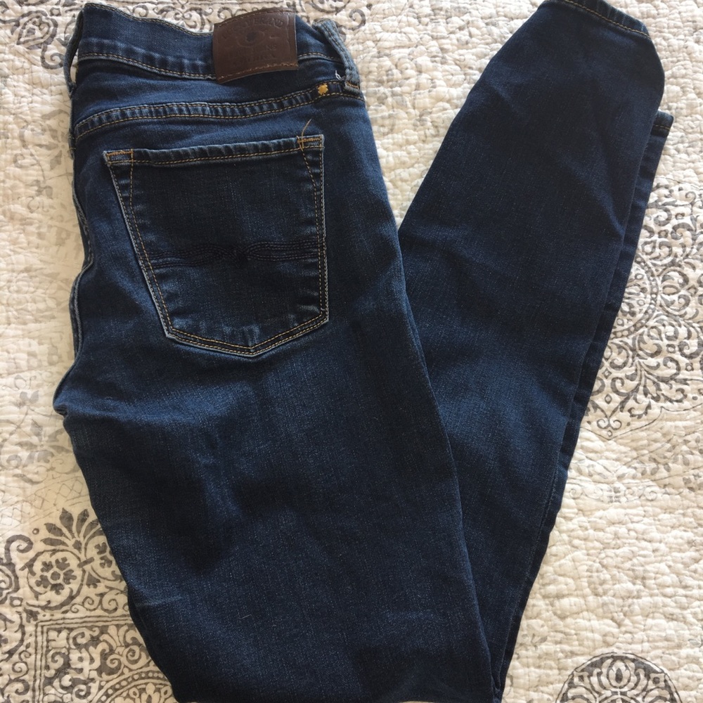 Lucky Brand Charlie Skinny Jean Size 2/26